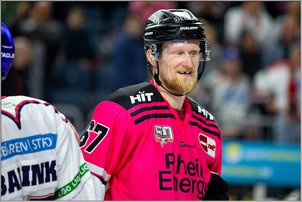 PENNY DEL; Koelner Haie- Eisbaeren Berlin; Koeln, 16.10.2022